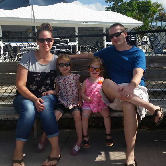 Meet your Posher, Amy - Picture 1 of 1